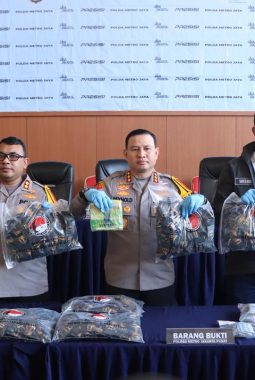 Sabu Puluhan Kilogram Diselundupkan Lewat Ban, Satresnarkoba Jakpus Bongkar Modus Licik