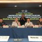 Dirjen Imigrasi, Hendarsam Marantoko Bersama Dir Wasdak Yuldi Yusman dan pihak kejaksaan saat Konferensi pers,(Foto - Ist)