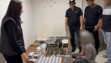 Ditresnarkoba Polda Metro Jaya berhasil membongkar praktik laboratorium gelap (clandestine lab) pembuatan cartridge vape yang mengandung narkotika golongan II jenis etomidate di kawasan Taman Sari, Jakarta Barat. (Foto - Ist)